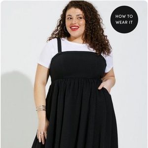 Torrid size 1x (14-16) midi tank skater dress with pockets